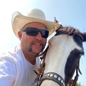 Meet your Posher, Thomas